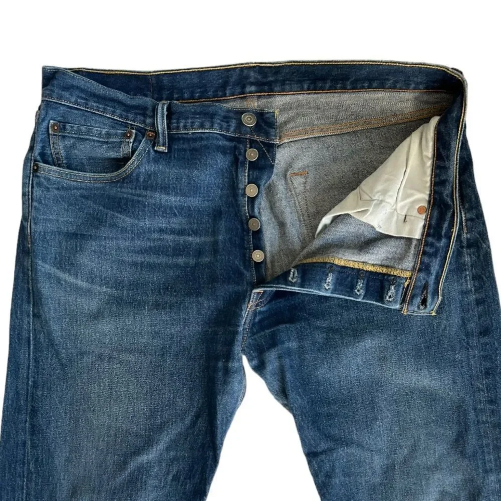 Levi’s Men 501 Button Fly jeans Straight Leg Medium Wash Blue Jeans  36 X 32
